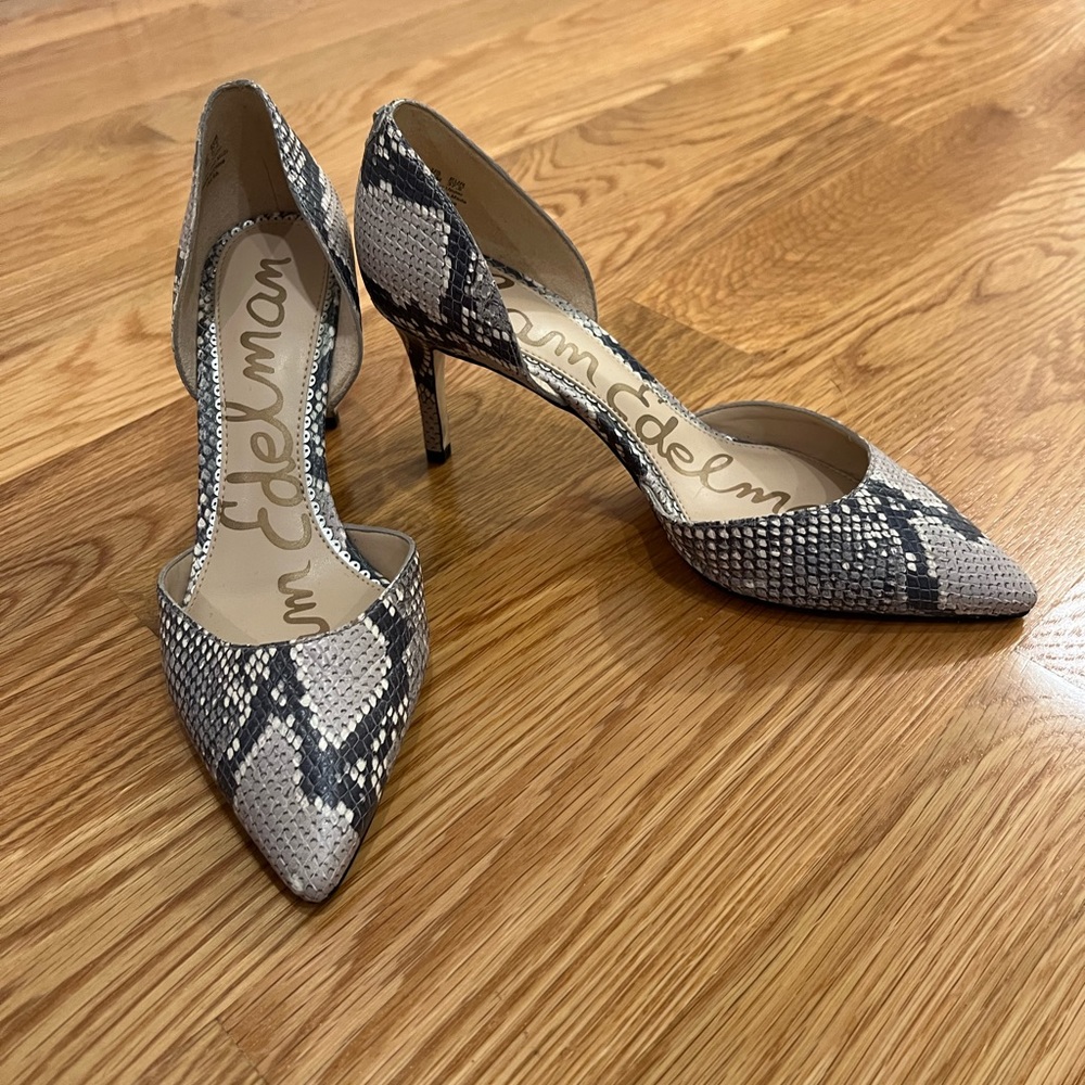 Gorgeous Sam Edelman Snakeskin Heels ๐ ๐ - Picture 8 of 16